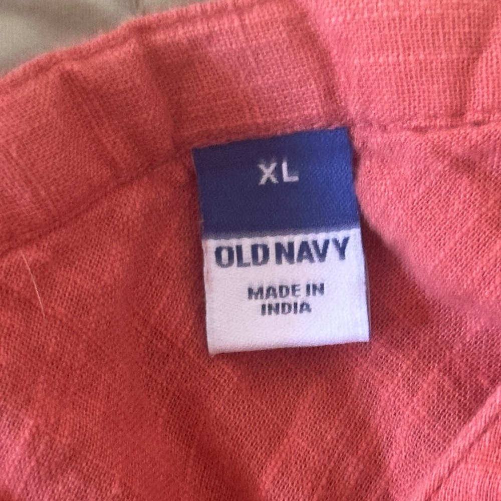 Old Navy Cotton Blouse - Picture 3 of 5